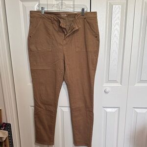 Time and Tru Women's Straight Leg Jeans - Brown